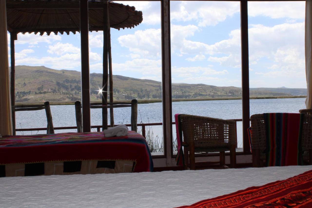 UROs ARUNTAWI LODGE Puno Exterior foto