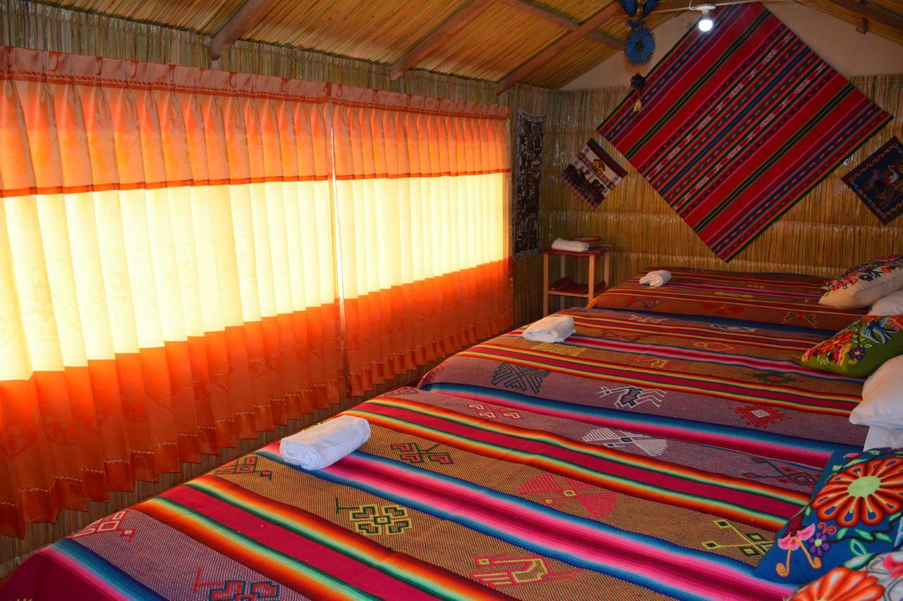 UROs ARUNTAWI LODGE Puno Exterior foto